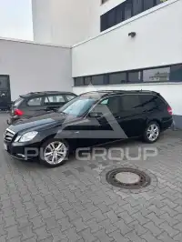 2010 Mercedes Benz E 220