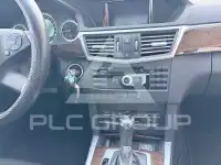 2010 Mercedes Benz E 220