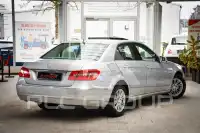 2010 Mercedes Benz E 220