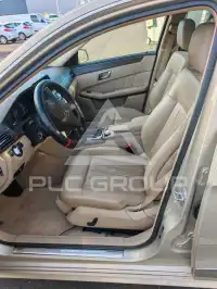 2010 Mercedes Benz E 220