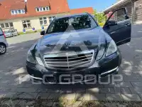 2010 Mercedes Benz E 220