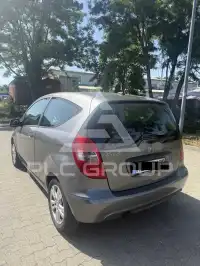 2010 Mercedes Benz A 160