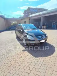 2010 Mercedes Benz B 180