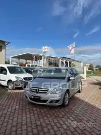 2010 Mercedes Benz B 180
