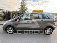 2010 Mercedes Benz B 180