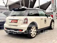 2010 Mini COOPER