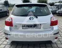 2010 Toyota AURIS