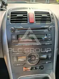 2010 Toyota AURIS