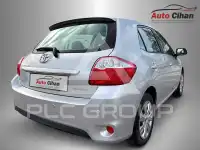 2010 Toyota AURIS