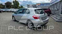 2010 Toyota AURIS