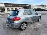 2010 Toyota AURIS