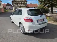 2010 Toyota AURIS