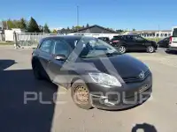 2010 Toyota AURIS