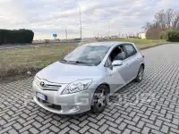 2010 Toyota AURIS