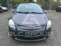 2010 Toyota AURIS