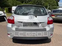 2010 Toyota AURIS
