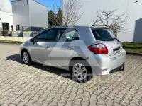 2010 Toyota AURIS