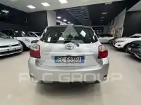 2010 Toyota AURIS
