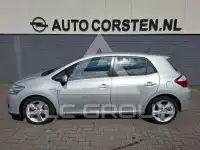 2010 Toyota AURIS