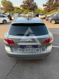 2010 Toyota Avensis