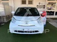 2010 Toyota IQ
