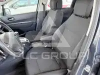 2010 Peugeot 5008