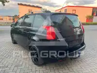 2010 Peugeot 5008