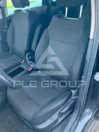 2010 Peugeot 5008