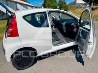2010 Peugeot 107