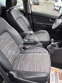 2010 KIA Venga
