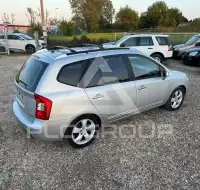 2010 KIA Carens
