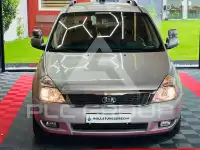 2010 KIA Carnival