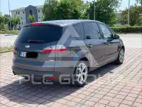 2010 Ford S-Max