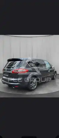 2010 Ford S-Max