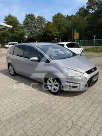 2010 Ford S-Max