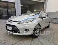 2010 Ford FIESTA