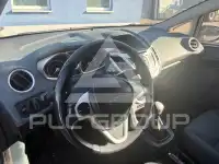 2010 Ford FIESTA