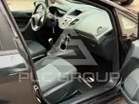 2010 Ford FIESTA