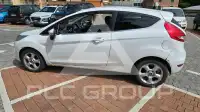 2010 Ford FIESTA