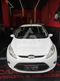 2010 Ford FIESTA