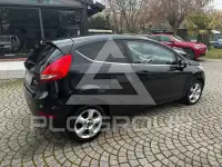 2010 Ford FIESTA