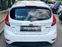 2010 Ford FIESTA