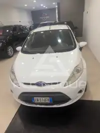 2010 Ford FIESTA