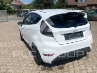 2010 Ford FIESTA