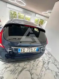 2010 Ford FIESTA
