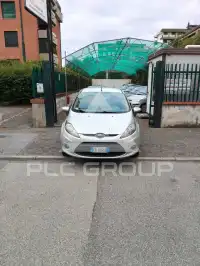 2010 Ford FIESTA