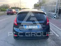 2010 Ford FIESTA