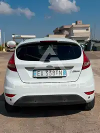 2010 Ford FIESTA
