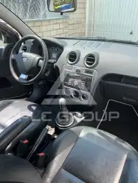 2010 Ford FUSION
