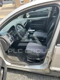 2010 Ford FUSION